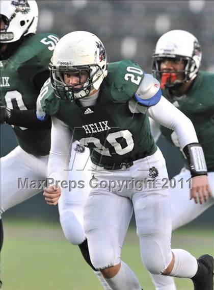 Thumbnail 1 in Del Oro vs. Helix (CIF State D2 Final) photogallery.