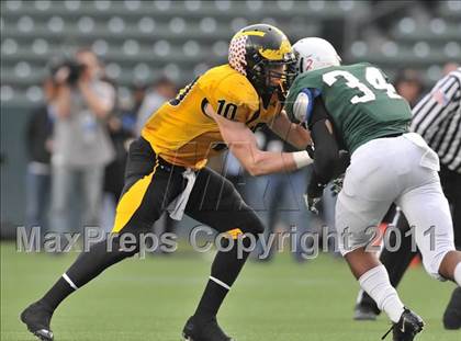 Thumbnail 2 in Del Oro vs. Helix (CIF State D2 Final) photogallery.