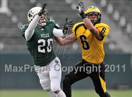 Thumbnail 3 in Del Oro vs. Helix (CIF State D2 Final) photogallery.