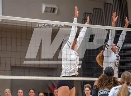 Thumbnail 1 in Bishop's @ Westview photogallery.