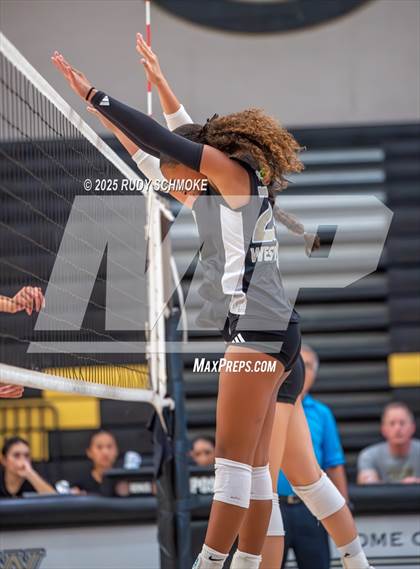 Thumbnail 3 in Bishop's @ Westview photogallery.