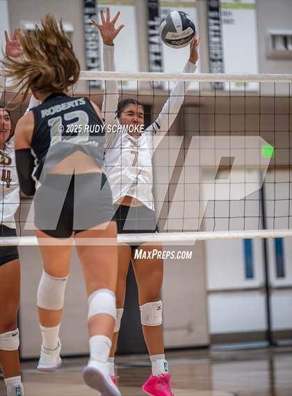 Thumbnail 3 in Bishop's @ Westview photogallery.