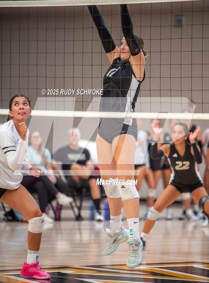 Thumbnail 2 in Bishop's @ Westview photogallery.