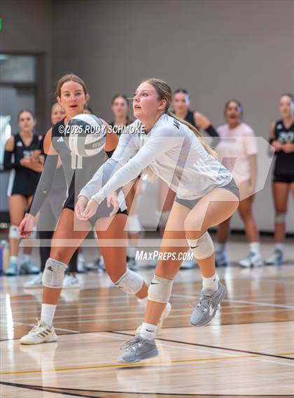 Thumbnail 3 in Bishop's @ Westview photogallery.