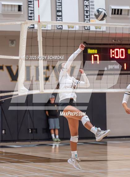 Thumbnail 2 in Bishop's @ Westview photogallery.