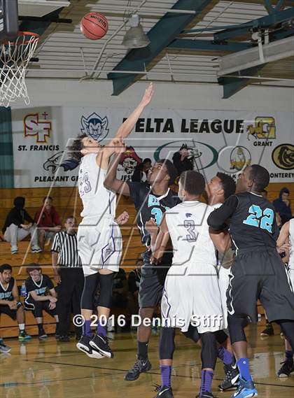 Thumbnail 1 in Franklin vs. Deer Valley (Adidas Challenge) photogallery.