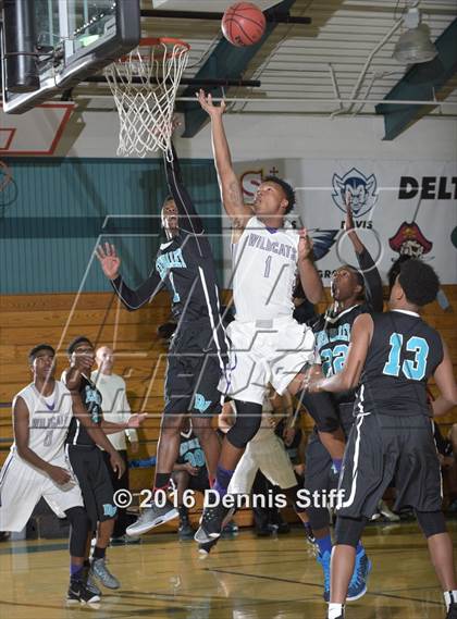 Thumbnail 1 in Franklin vs. Deer Valley (Adidas Challenge) photogallery.