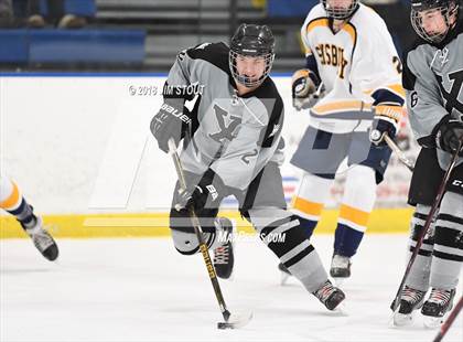 Thumbnail 1 in Xavier vs. Simsbury (Carrano Cup Semifinal) photogallery.