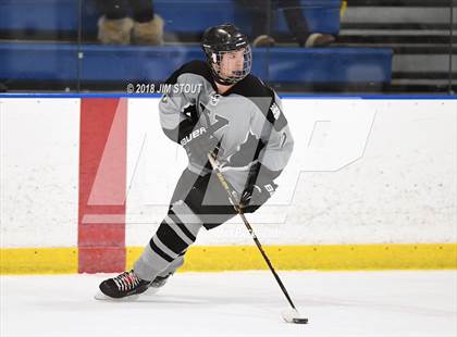 Thumbnail 3 in Xavier vs. Simsbury (Carrano Cup Semifinal) photogallery.