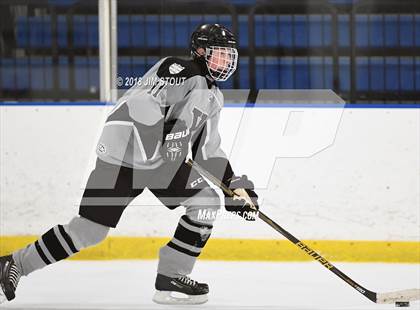 Thumbnail 3 in Xavier vs. Simsbury (Carrano Cup Semifinal) photogallery.