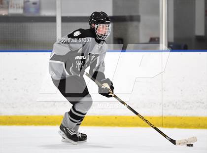 Thumbnail 1 in Xavier vs. Simsbury (Carrano Cup Semifinal) photogallery.