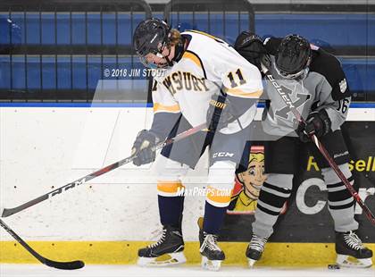 Thumbnail 1 in Xavier vs. Simsbury (Carrano Cup Semifinal) photogallery.