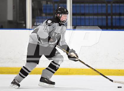 Thumbnail 2 in Xavier vs. Simsbury (Carrano Cup Semifinal) photogallery.