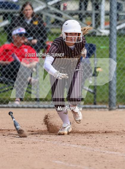 Thumbnail 2 in Blackfoot vs Vallivue (IHSAA 4A State Tournament) photogallery.