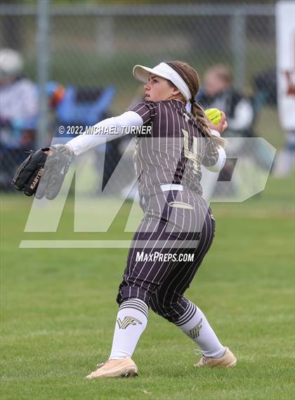 Thumbnail 3 in Blackfoot vs Vallivue (IHSAA 4A State Tournament) photogallery.