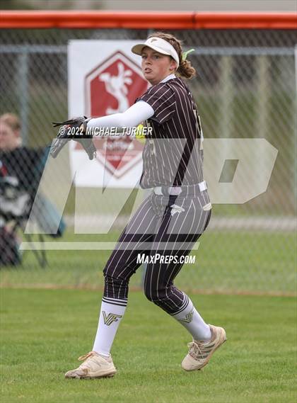 Thumbnail 3 in Blackfoot vs Vallivue (IHSAA 4A State Tournament) photogallery.