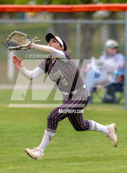 Thumbnail 2 in Blackfoot vs Vallivue (IHSAA 4A State Tournament) photogallery.