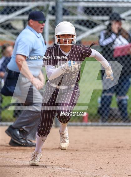 Thumbnail 3 in Blackfoot vs Vallivue (IHSAA 4A State Tournament) photogallery.