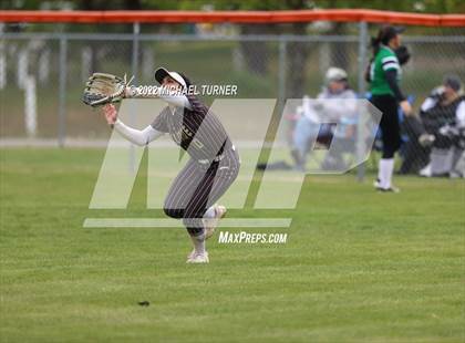Thumbnail 3 in Blackfoot vs Vallivue (IHSAA 4A State Tournament) photogallery.