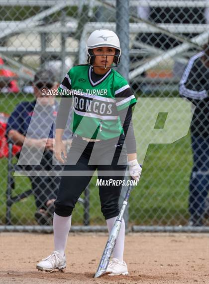 Thumbnail 2 in Blackfoot vs Vallivue (IHSAA 4A State Tournament) photogallery.