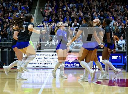 Thumbnail 3 in Byron Nelson vs. Stratford (UIL 6A Volleyball Division II Final) photogallery.