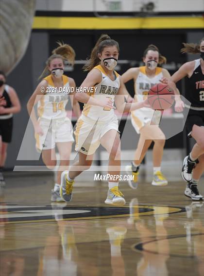 Thumbnail 2 in Erie vs. Green Mountain photogallery.