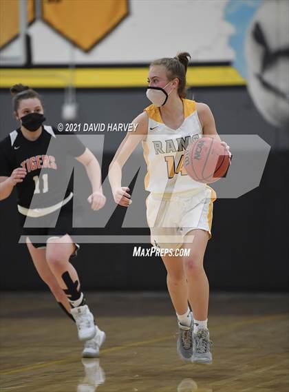 Thumbnail 1 in Erie vs. Green Mountain photogallery.