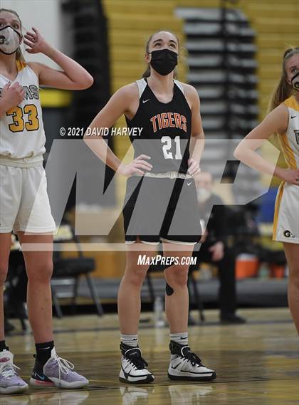 Thumbnail 2 in Erie vs. Green Mountain photogallery.