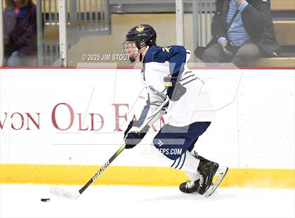 Thumbnail 3 in Kent vs. Trinity-Pawling (Avon Christmas Classic 7th Place) photogallery.