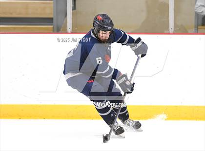 Thumbnail 2 in Kent vs. Trinity-Pawling (Avon Christmas Classic 7th Place) photogallery.
