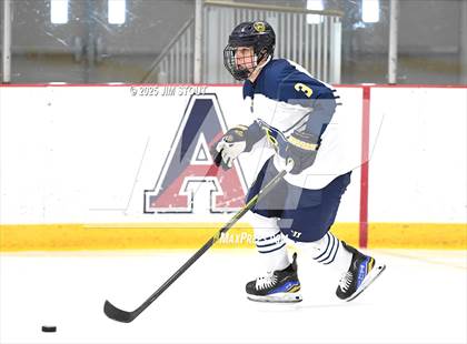 Thumbnail 1 in Kent vs. Trinity-Pawling (Avon Christmas Classic 7th Place) photogallery.