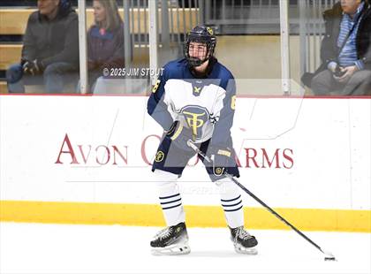 Thumbnail 2 in Kent vs. Trinity-Pawling (Avon Christmas Classic 7th Place) photogallery.