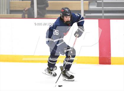 Thumbnail 3 in Kent vs. Trinity-Pawling (Avon Christmas Classic 7th Place) photogallery.