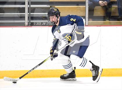 Thumbnail 1 in Kent vs. Trinity-Pawling (Avon Christmas Classic 7th Place) photogallery.