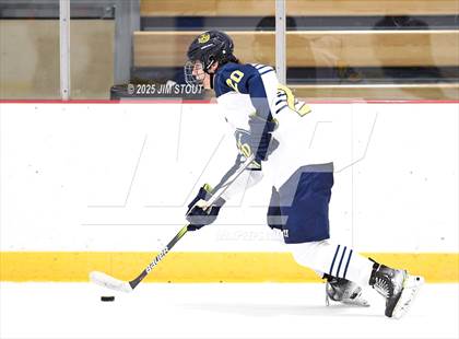 Thumbnail 2 in Kent vs. Trinity-Pawling (Avon Christmas Classic 7th Place) photogallery.
