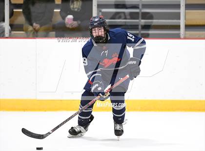 Thumbnail 2 in Kent vs. Trinity-Pawling (Avon Christmas Classic 7th Place) photogallery.