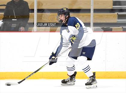 Thumbnail 1 in Kent vs. Trinity-Pawling (Avon Christmas Classic 7th Place) photogallery.