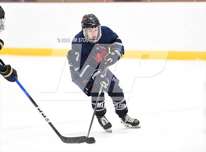 Thumbnail 3 in Kent vs. Trinity-Pawling (Avon Christmas Classic 7th Place) photogallery.