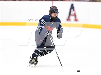 Thumbnail 1 in Kent vs. Trinity-Pawling (Avon Christmas Classic 7th Place) photogallery.