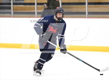 Thumbnail 3 in Kent vs. Trinity-Pawling (Avon Christmas Classic 7th Place) photogallery.