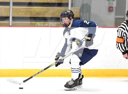 Thumbnail 1 in Kent vs. Trinity-Pawling (Avon Christmas Classic 7th Place) photogallery.