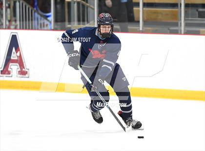 Thumbnail 3 in Kent vs. Trinity-Pawling (Avon Christmas Classic 7th Place) photogallery.