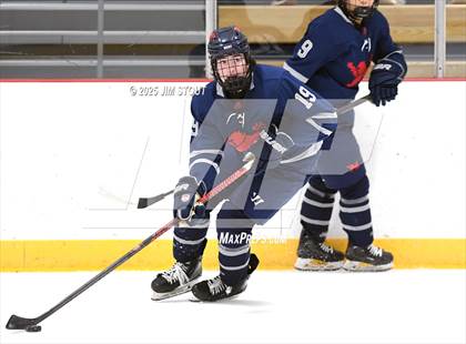 Thumbnail 3 in Kent vs. Trinity-Pawling (Avon Christmas Classic 7th Place) photogallery.