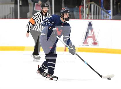 Thumbnail 1 in Kent vs. Trinity-Pawling (Avon Christmas Classic 7th Place) photogallery.