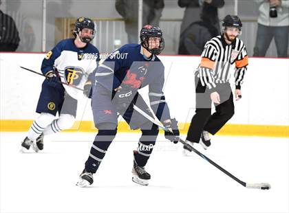 Thumbnail 2 in Kent vs. Trinity-Pawling (Avon Christmas Classic 7th Place) photogallery.