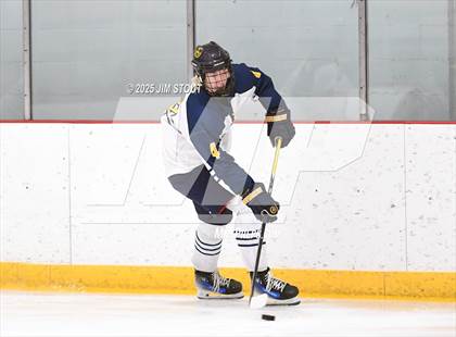 Thumbnail 1 in Kent vs. Trinity-Pawling (Avon Christmas Classic 7th Place) photogallery.