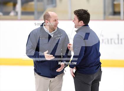 Thumbnail 3 in Kent vs. Trinity-Pawling (Avon Christmas Classic 7th Place) photogallery.