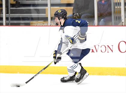 Thumbnail 2 in Kent vs. Trinity-Pawling (Avon Christmas Classic 7th Place) photogallery.