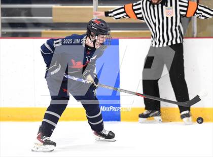 Thumbnail 3 in Kent vs. Trinity-Pawling (Avon Christmas Classic 7th Place) photogallery.