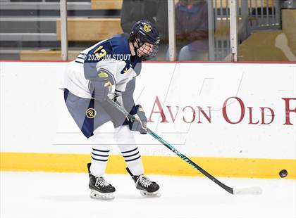 Thumbnail 3 in Kent vs. Trinity-Pawling (Avon Christmas Classic 7th Place) photogallery.